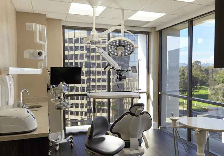 Photo of patient room at our West Hollywood adjacent office